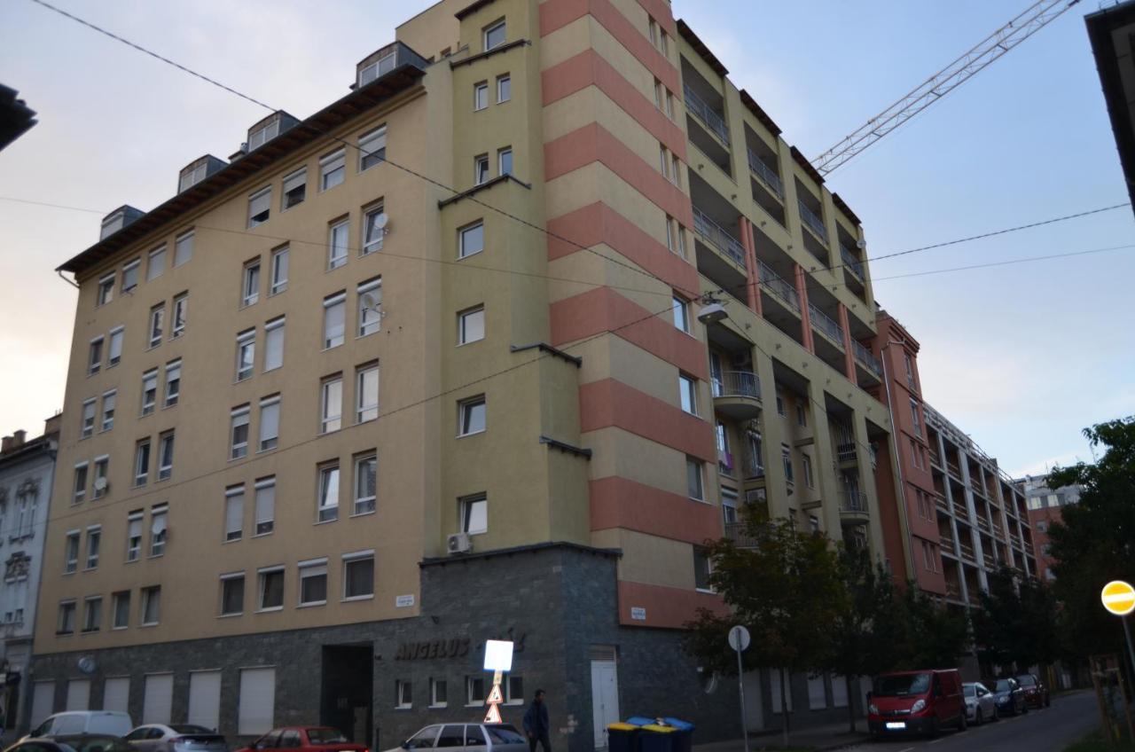 Flat At The Edge Of The Center + Parking — Photos 1