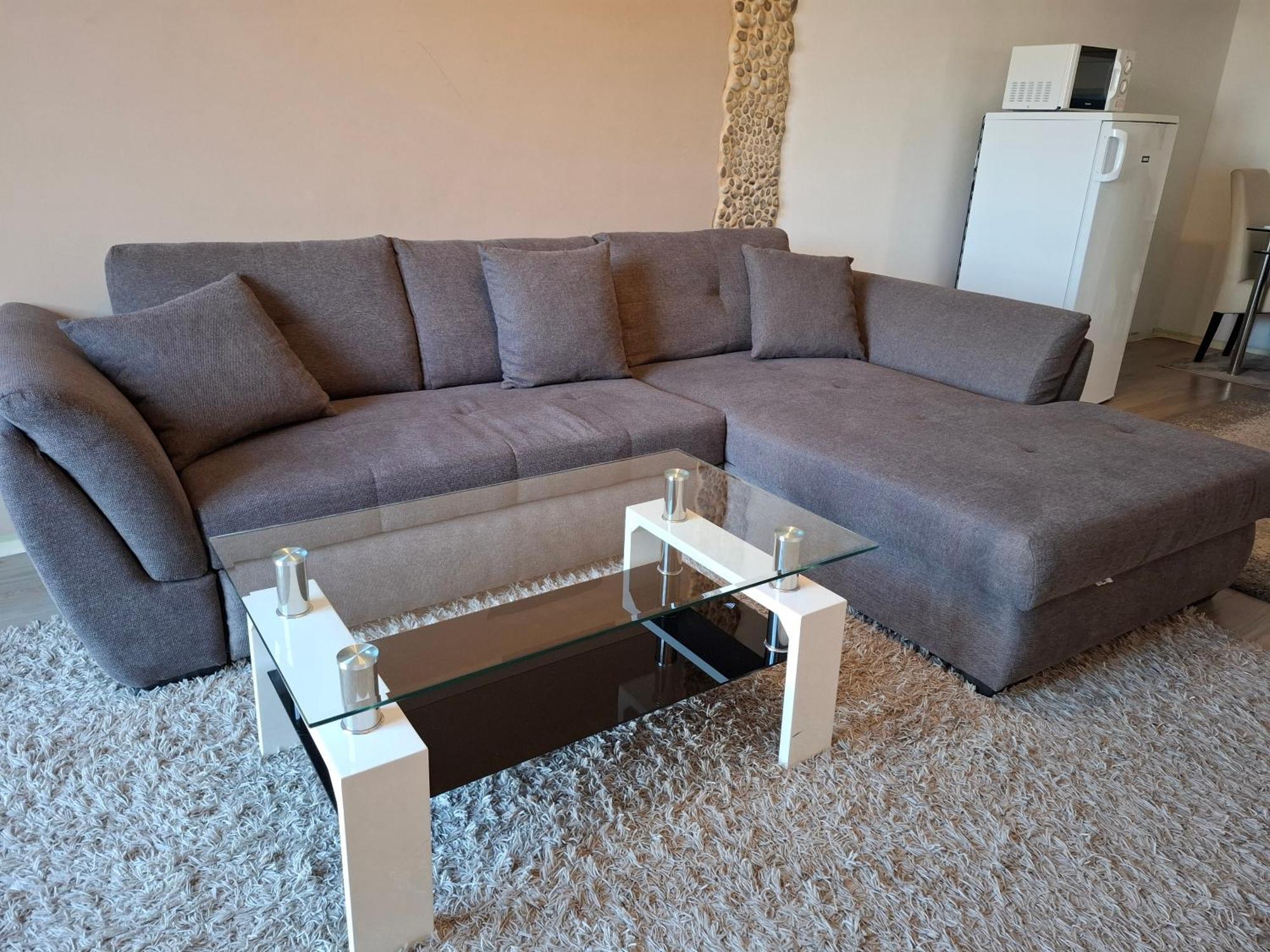 Flat At The Edge Of The Center + Parking, Budapest